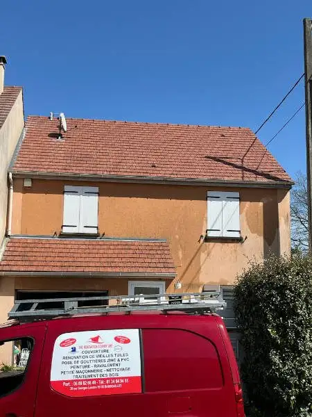 Toiture réalisée par Moïse Fortin, couvreur à Saint-Hilarion
