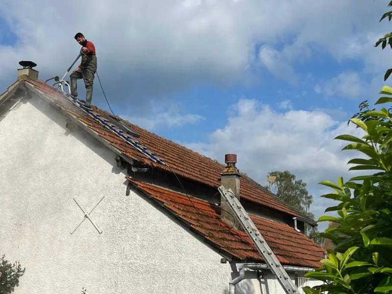Chantier de couverture réalisé par Moïse Fortin dans les Yvelines